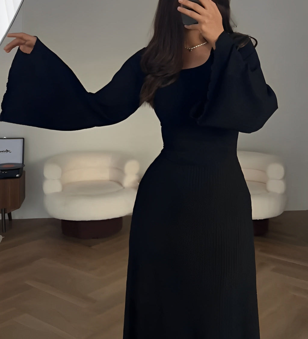 Elegant Knitted Maxi Dress