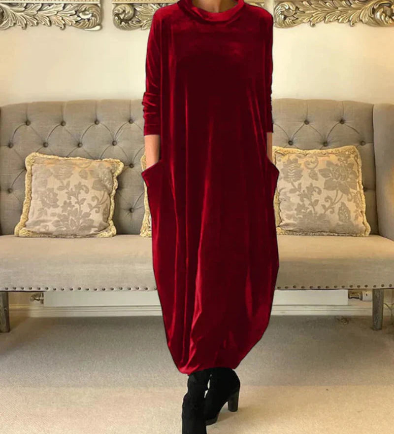 Etta – Elegant Velvety Winter Dress with Pockets