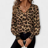 Stylish Blouse with Leopard Print