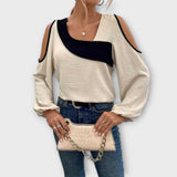 Scarlett – Blouse with Rectangular Neckline