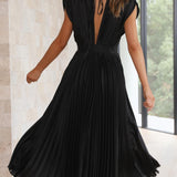 Maria™ | Elegant Pleated Maxi Dress