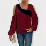 Scarlett – Blouse with Rectangular Neckline