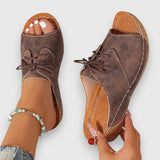 Saskia – Vintage-Style Sandal