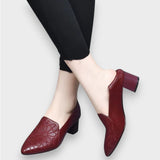 Nala | Soft Pumps made from Vegan Leather with Embroidery