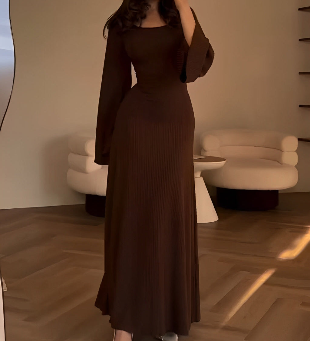 Elegant Knitted Maxi Dress