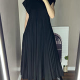 Ida™ – Pleated Maxi Dress