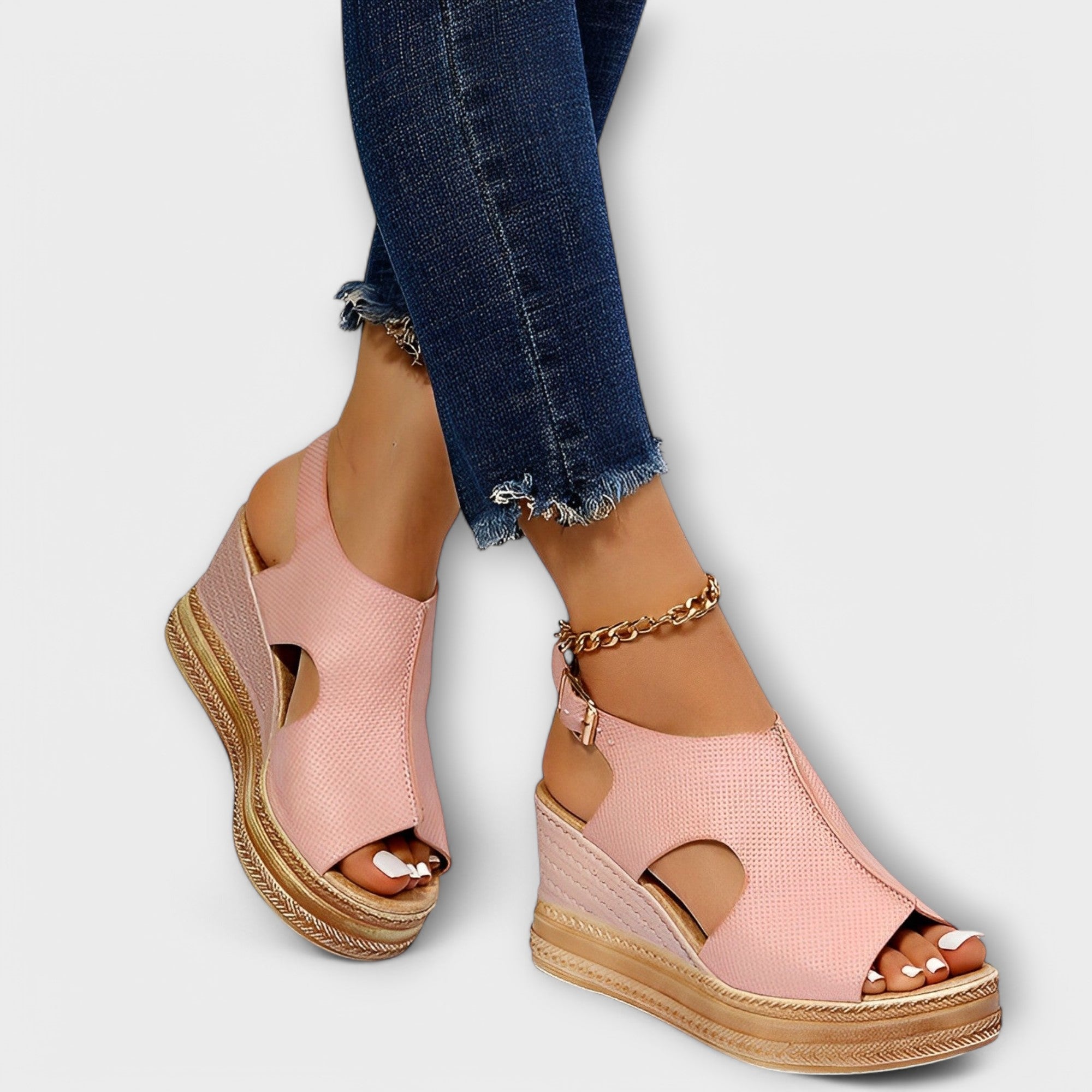 Rosalie – Innovative Orthopaedic Sandal