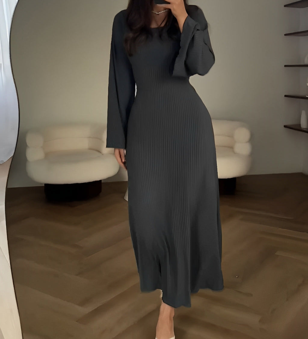 Elegant Knitted Maxi Dress