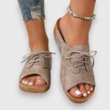 Saskia – Vintage-Style Sandal