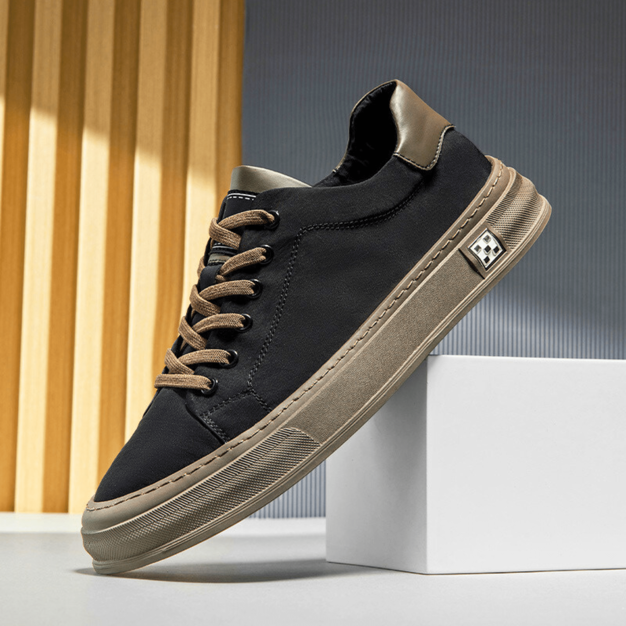 Jamie | Men’s Canvas Sneakers